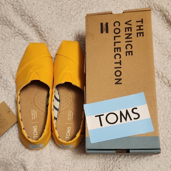 TOMS Vibrant Yellow Canvas Slip-Ons - Picture 5 of 5